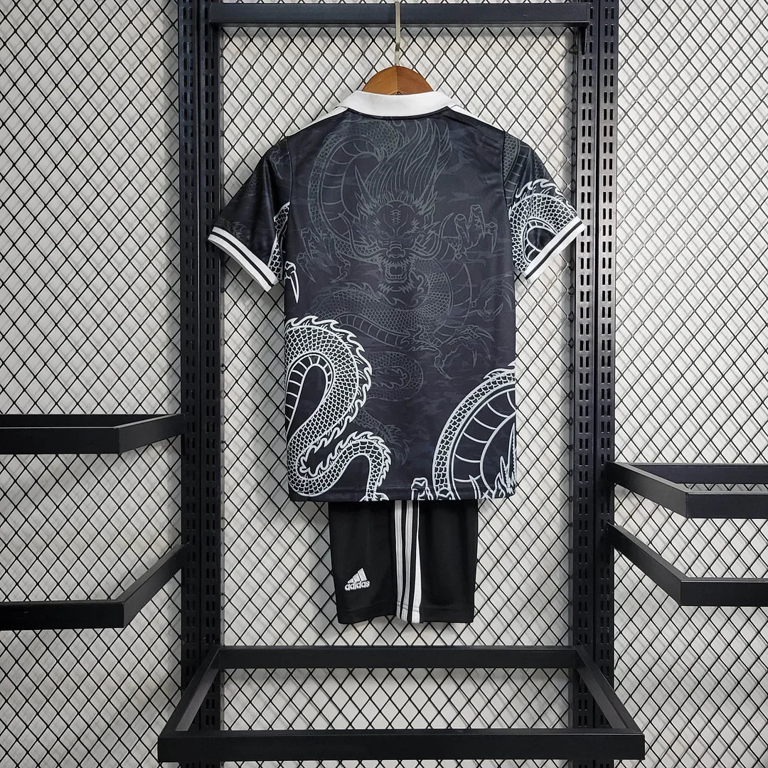 Real Madrid "Dragón Negro" Limited Jersey Kids Size