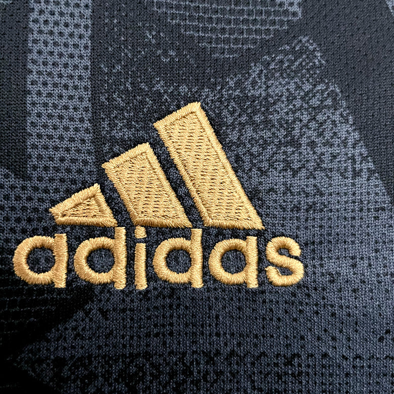 Arsenal "Black x Gold" Special Edition Jersey