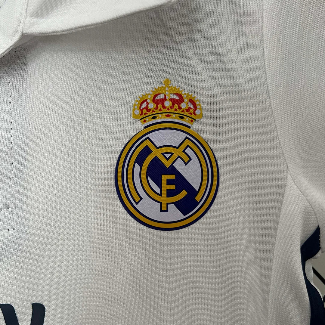 2016/2017 Retro Real Madrid Home Kit Kids Size