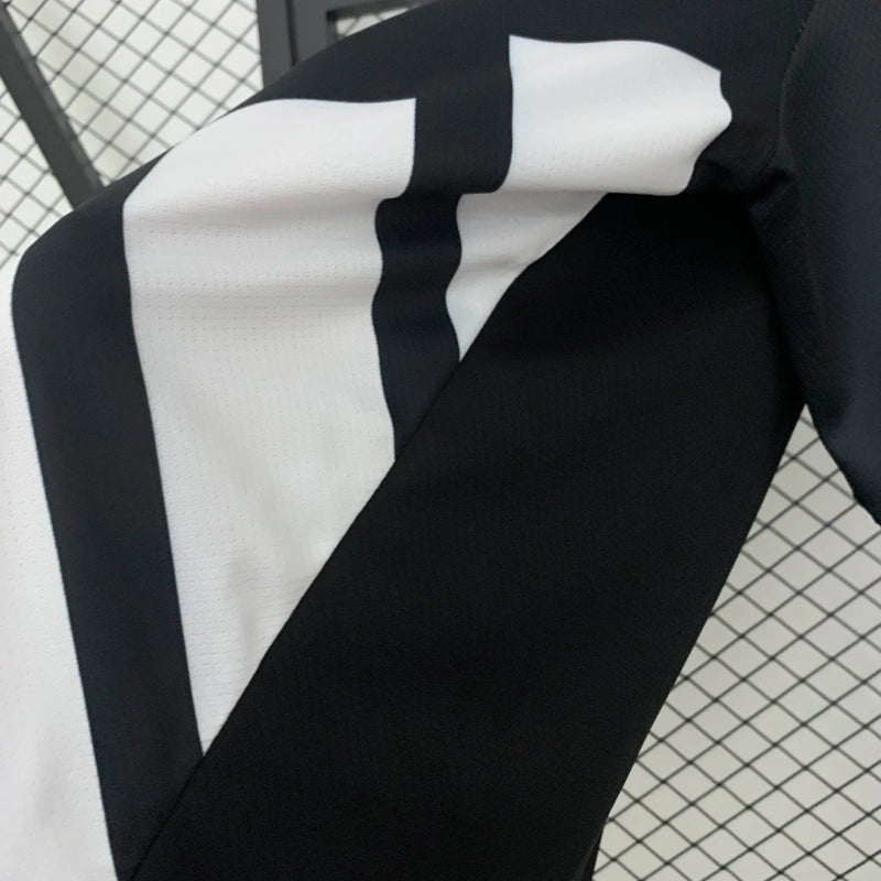 25/26 Real Madrid "Nightstrike" Special Edition Jersey