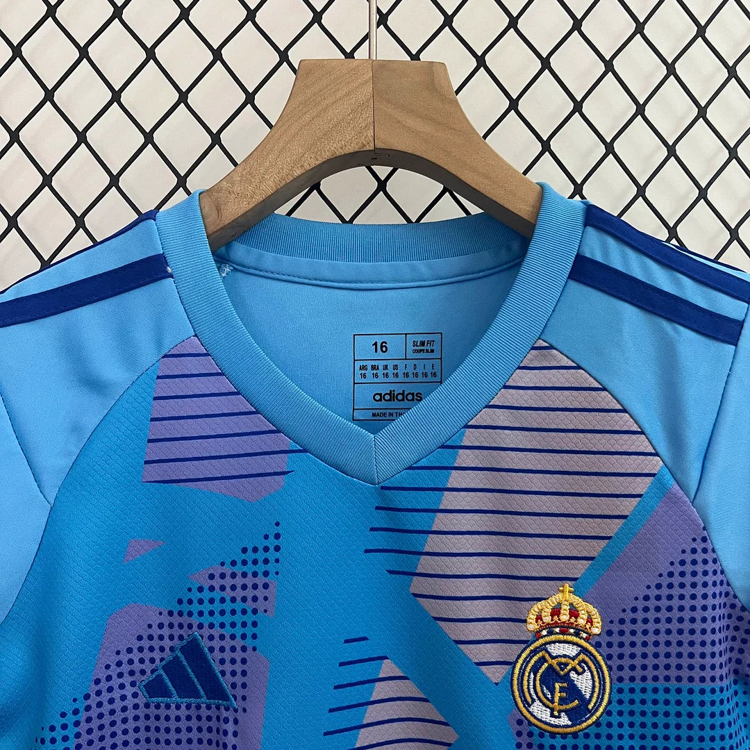 2024/2025 Real Madrid Goalkeeper Kit Kids Size
