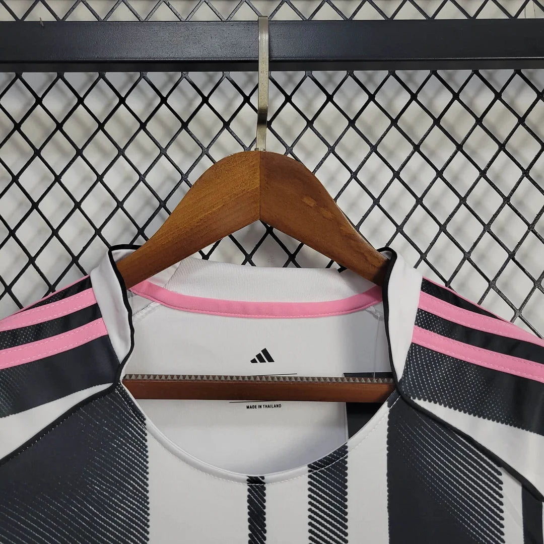 25/26 Juventus Home Jersey