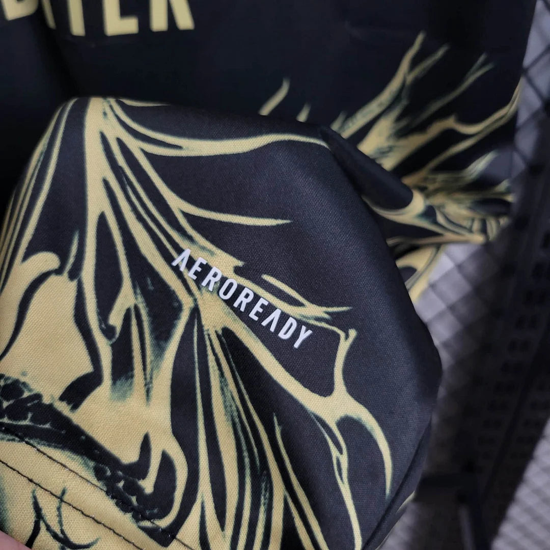 25/26 Real Madrid "Gold Dragon" Special Edition Jersey