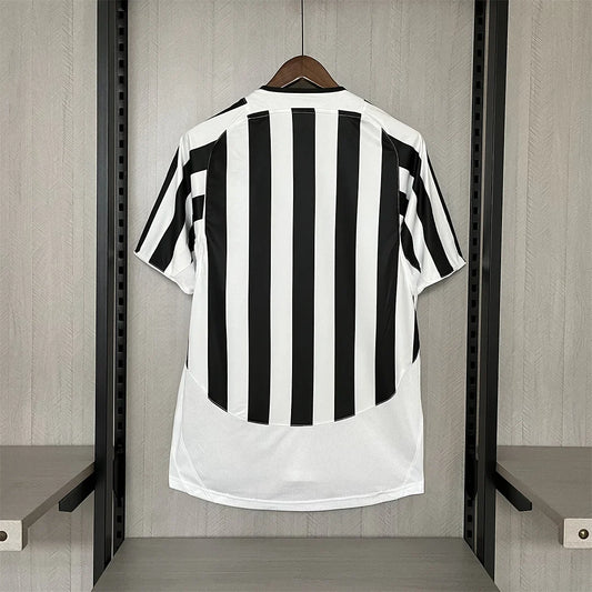 2003-2004 Retro Juventus Home Jersey