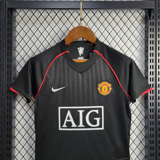 Manchester United 2007/2008 Black Jersey Kids Size
